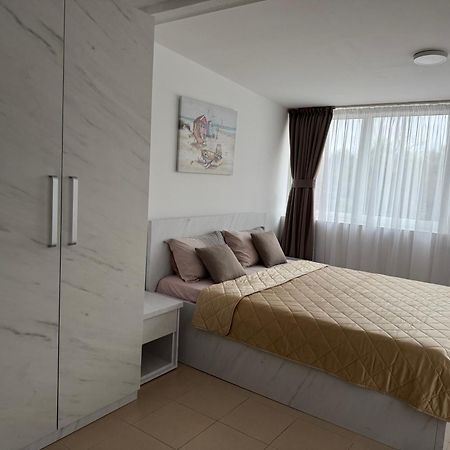 Apartments Residence Dj Petrovac Ngoại thất bức ảnh